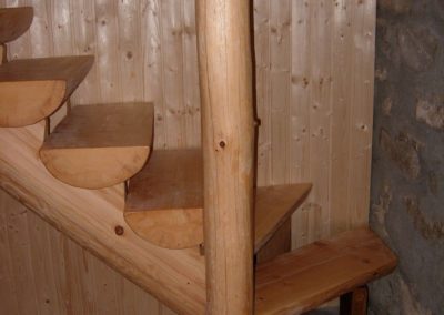 mobilier escalier bois rond 4 Alibert